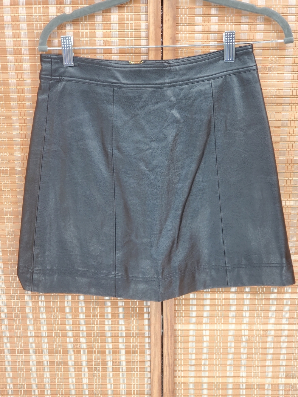 ♤ J Crew Mercantile Faux Leather Black Mini Skirt Size 2
